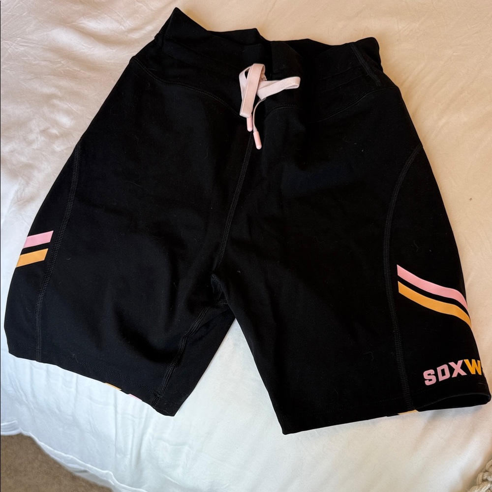 White fox bike shorts size small